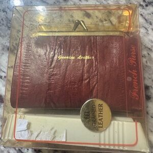 Vintage 70s Eel Grained Genuine Leather French Wallet New in Box Kiss Lock Retro